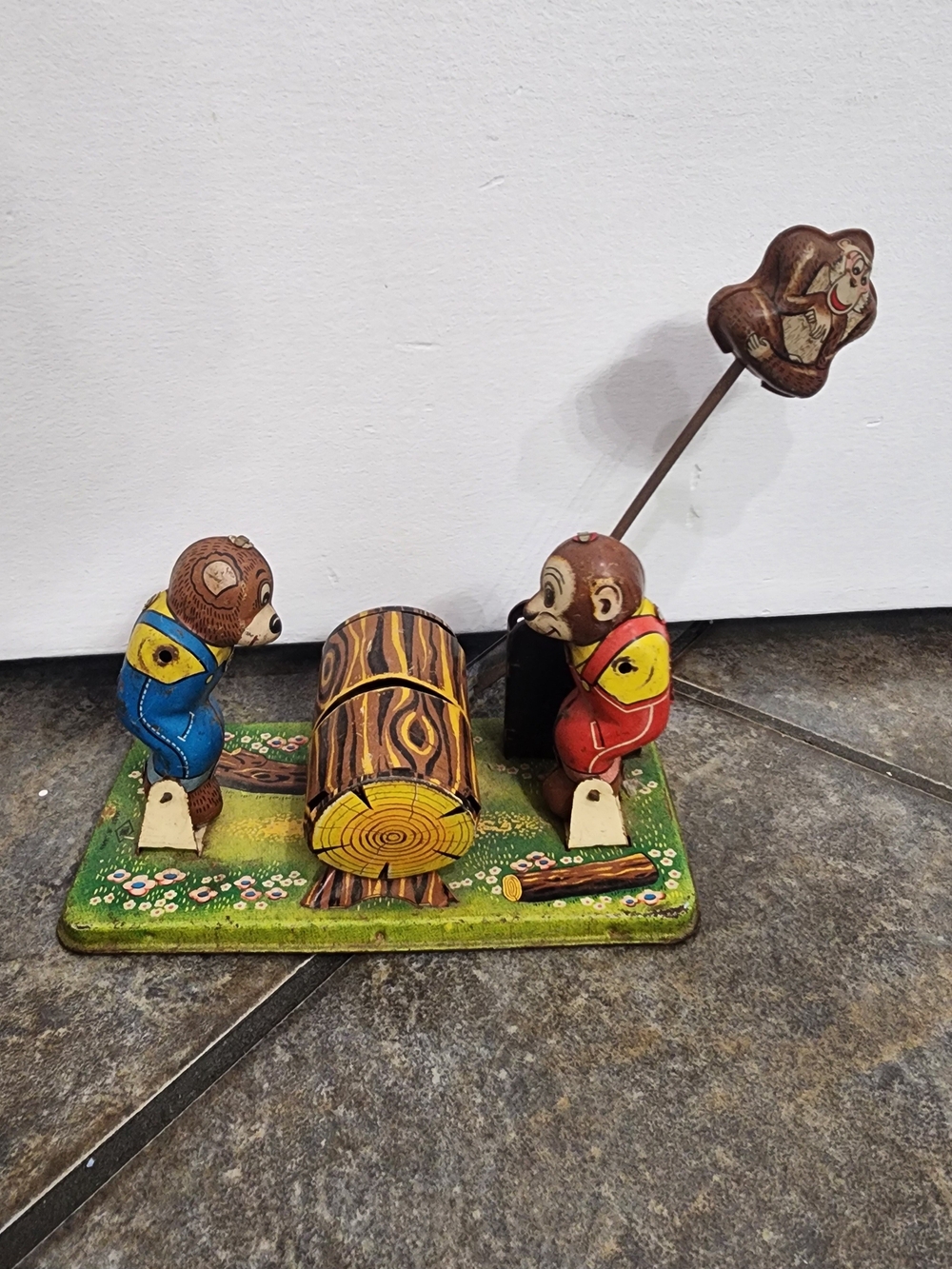 Vintage 1950s Yone Yonezawa Log Cutter Japan Wind-up Tin Toy For Parts/Repair